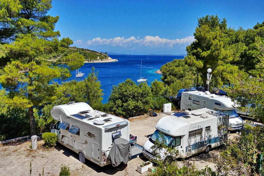 Kamp Vira Mobile Homes Hvar Town Luaran gambar